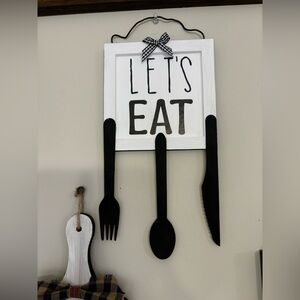 Black and White Kitchen Wall Decor